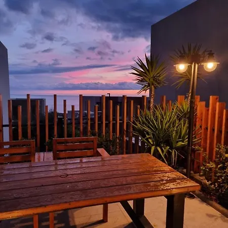 Greenhome Holiday home *