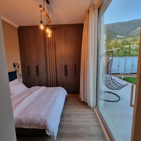 Holiday home Greenhome *