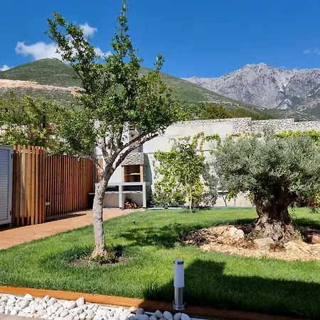 Greenhome Holiday home